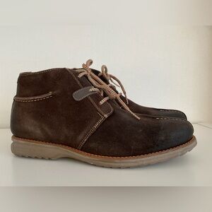 Sandro Moscoloni  Patrick 3 Eyelet Center Seam Demi Chukka Boot size 9